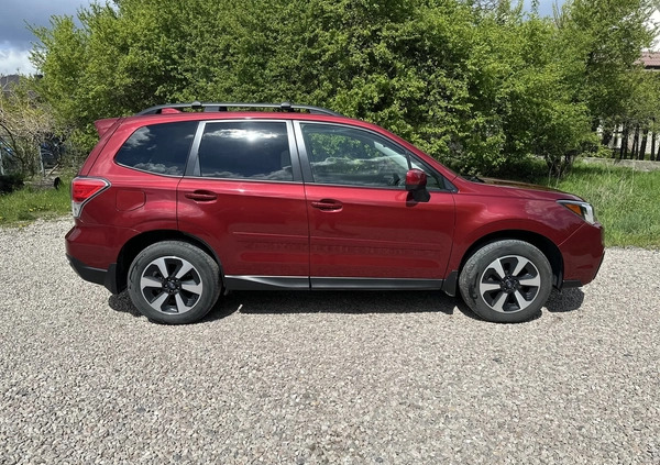 Subaru Forester cena 82999 przebieg: 74300, rok produkcji 2018 z Piaseczno małe 301